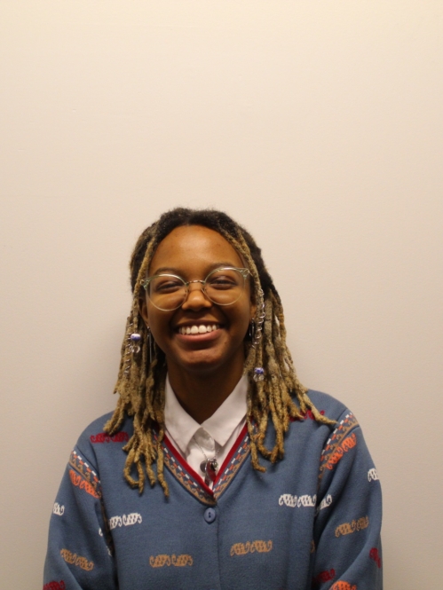 Roshauna Follett